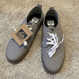 NWT Gray Reef Sneakers